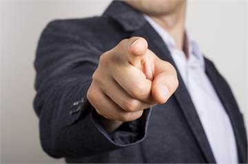 Sientes que no tienes cabida en las ofertas laborales actuales? Usted Nos Interesa!