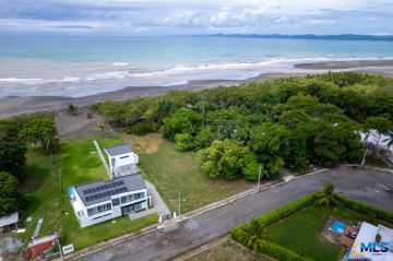 Lote frente al mar en Coco Beach, Puerto Armuelles