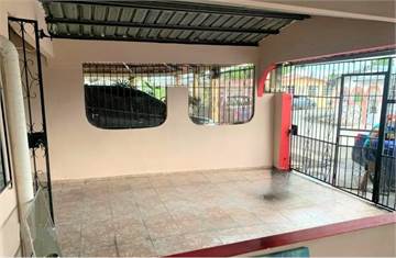 Casa en Alquiler Cercada en Panama, Tocumen, Nuevo Belen 