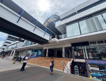 Local comercial en Centro Comercial Plaza Concordia, actualmente alquilado