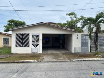 CASA EN VENTA EN BUENA VISTA TOCUMEN